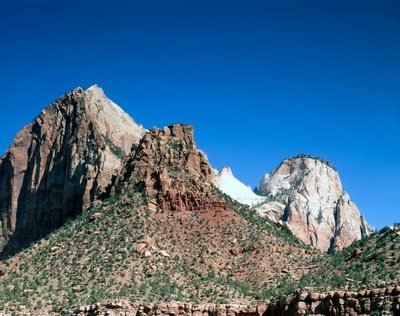 Rock towers at Zion National Park, Utah by Unbekannt Unbekannt